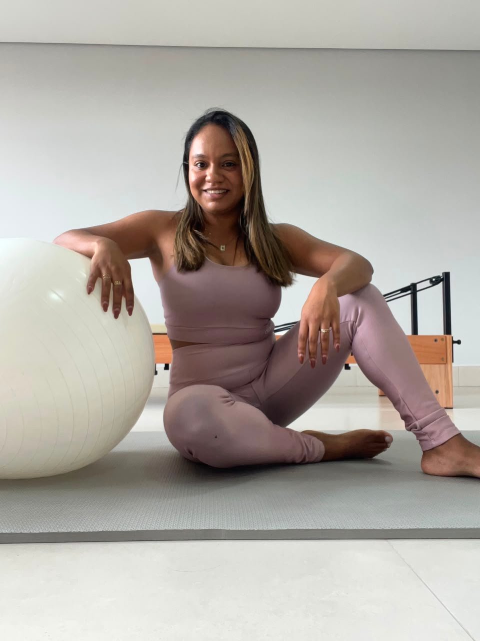 Joelma Zacarias, instrutora de Pilates no estúdio do Swiss Park